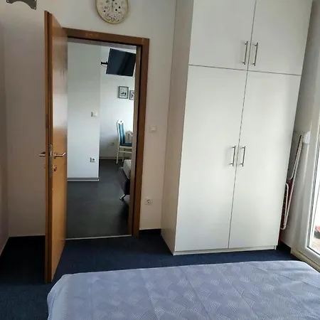 Apartment For 2 In Center Split