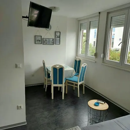 For 2 In Center Appartement *